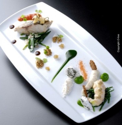 Recipe for line-caught sea bass with Perles de Gascogne hazelnut oil created by the Belgian chef Daniel Antuna
